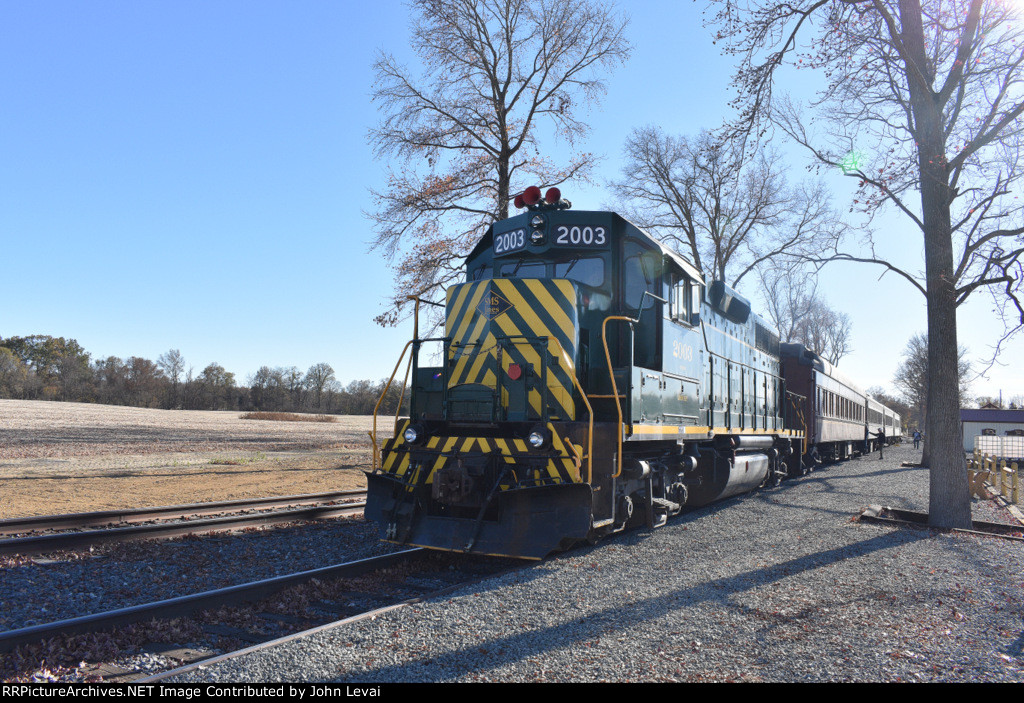 WCR diesel photo charter train at the S. Woodstown Station